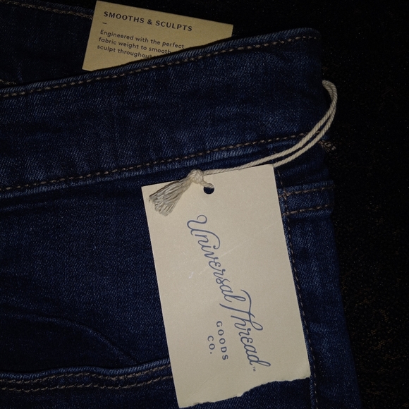 MID RISE BERMUDA SHORTS 22W NEW WITH TAG COLOR  MIDNIGHT  BLUE - Picture 3 of 6